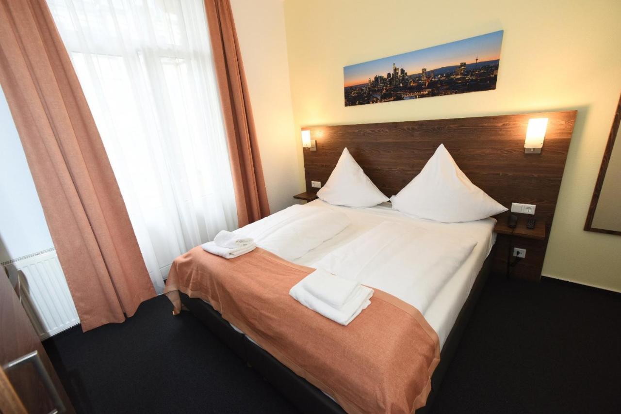 Hotel Little Paris Frankfurt am Main Exterior foto